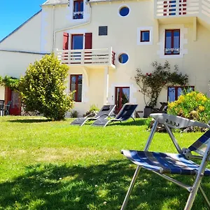 Bed & Breakfast Les Hortensias Gr 34 - D'hotes