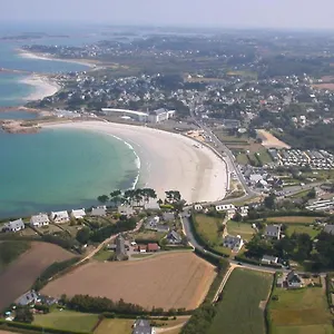  Vakantiehuis Les Trois Mats A Trestel, En Bord De Mer, Sur La Cote De Granit Rose